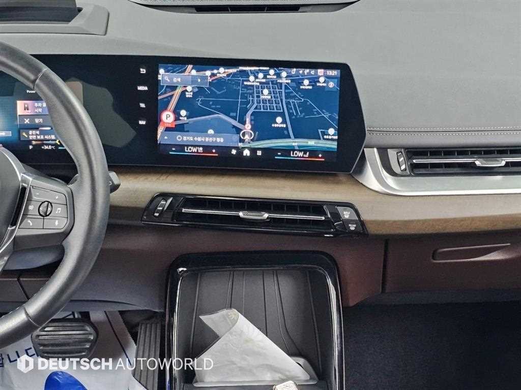 BMW 2시리즈 2시리즈 액티브 투어러 (U06) 218d 럭셔리 이미지 14