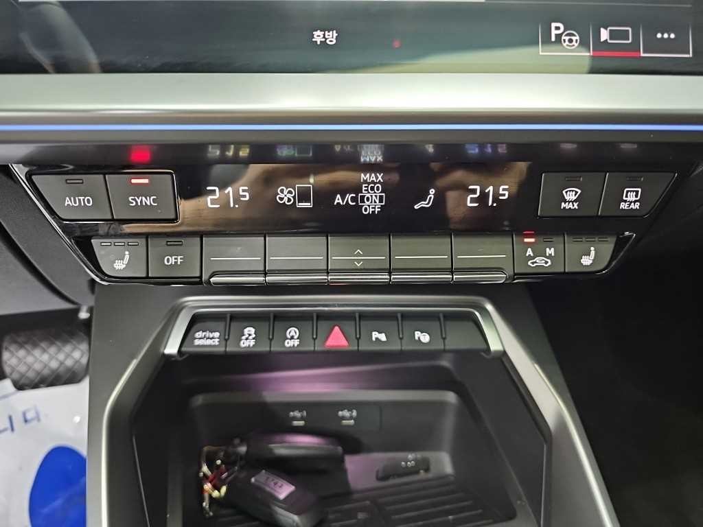 아우디 A3 A3(8Y) 40 TFSI 프리미엄 이미지 10