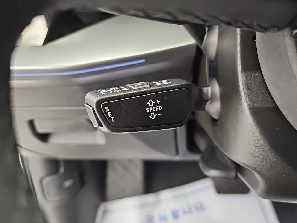 아우디 A3 A3(8Y) 40 TFSI 프리미엄 이미지 17