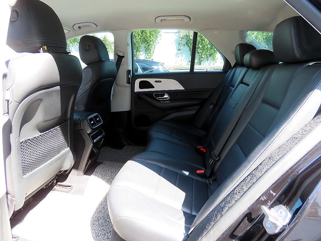 벤츠 GLE 클래스 GLE 클래스 W167 GLE 300d 4MATIC 이미지 6
