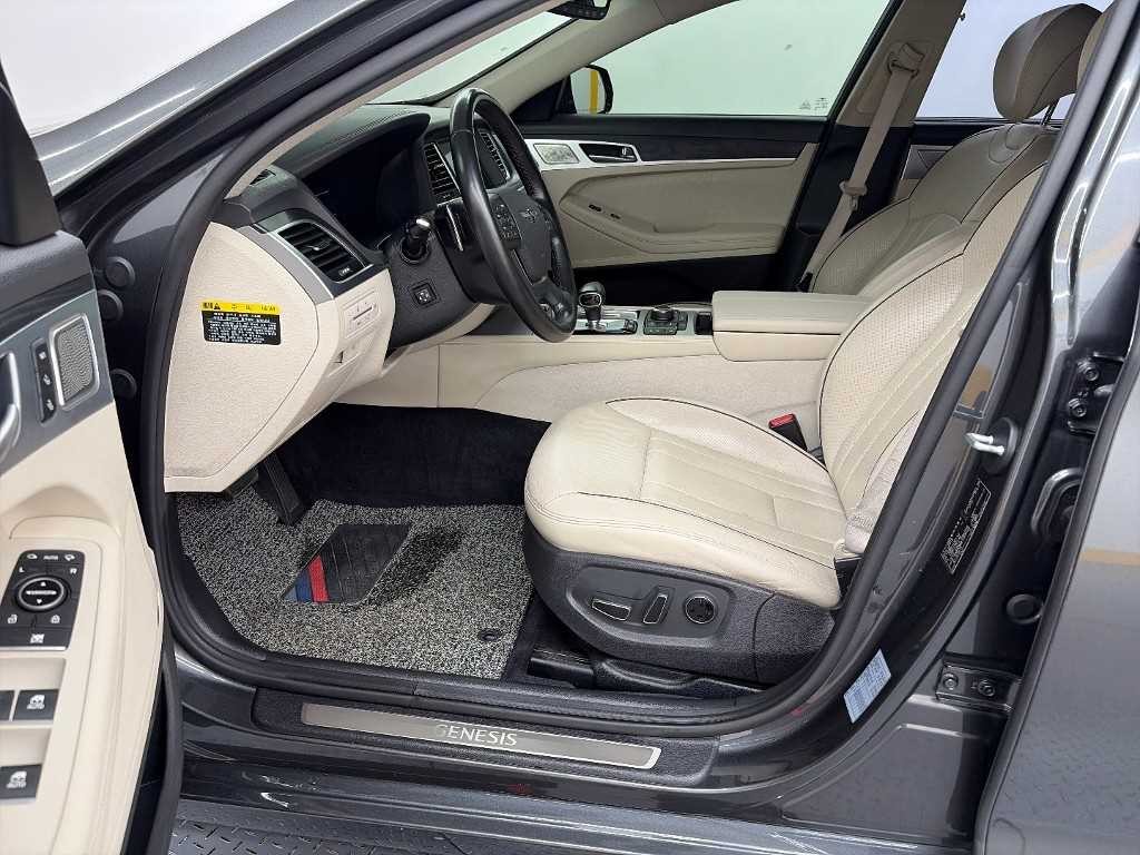 제네시스 G80 3.3 GDI AWD 프리미엄 럭셔리 이미지 11
