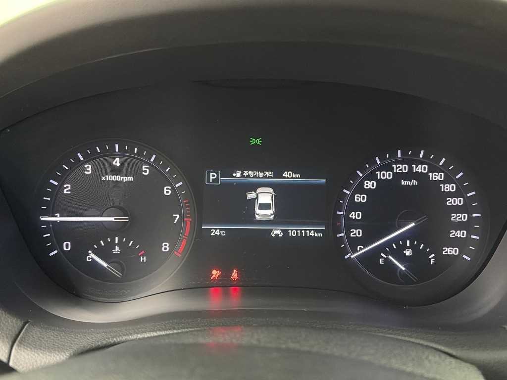 제네시스 G80 3.3 GDI AWD 프리미엄 럭셔리 이미지 6
