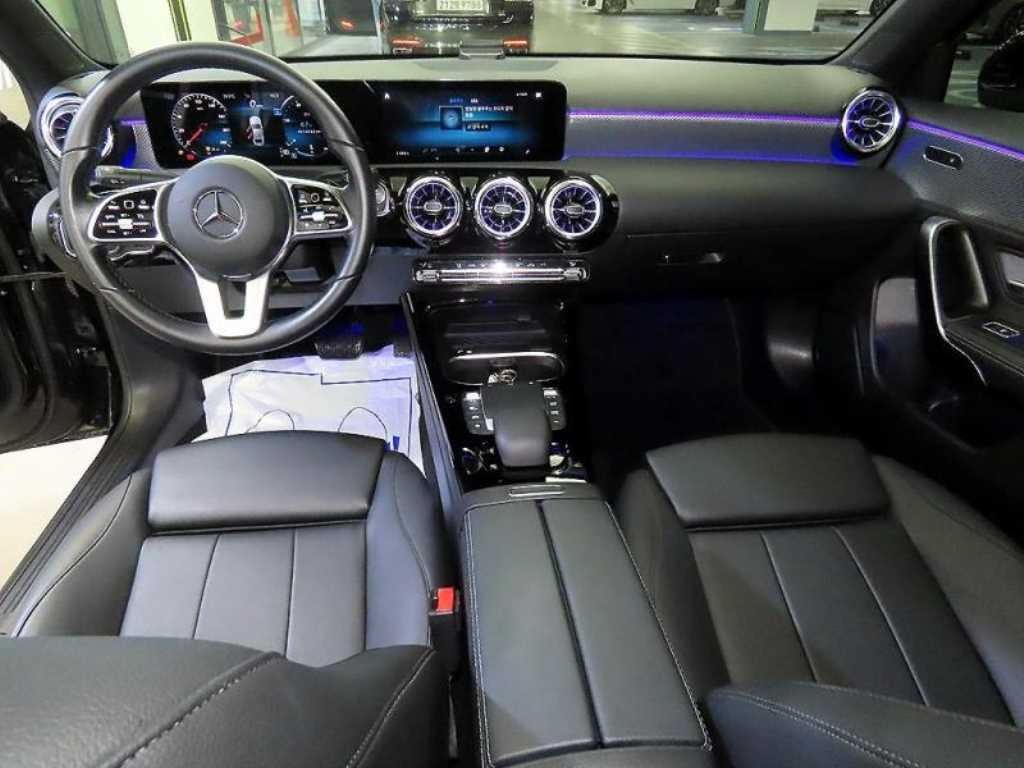 벤츠 A 클래스 A클래스 W177 A250 4MATIC 세단 이미지 10