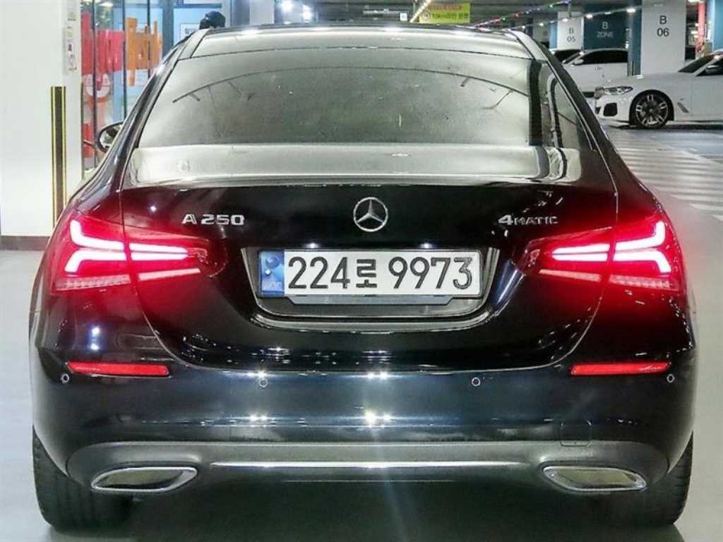 벤츠 A 클래스 A클래스 W177 A250 4MATIC 세단 이미지 5