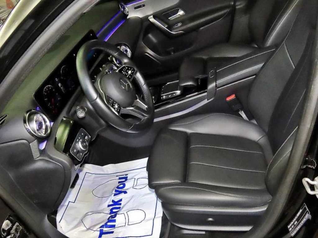 벤츠 A 클래스 A클래스 W177 A250 4MATIC 세단 이미지 6