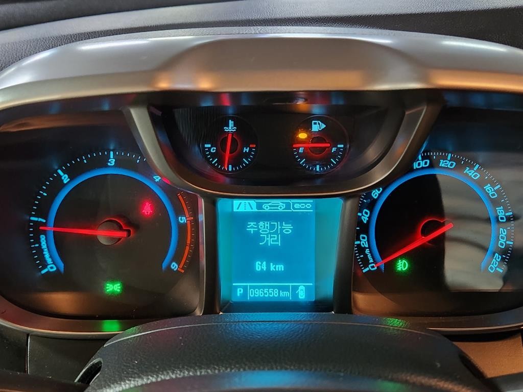 쉐보레 올란도 1.6 디젤 퍼펙트 블랙 이미지 10