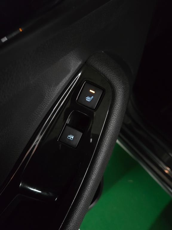 쉐보레 올란도 1.6 디젤 퍼펙트 블랙 이미지 17