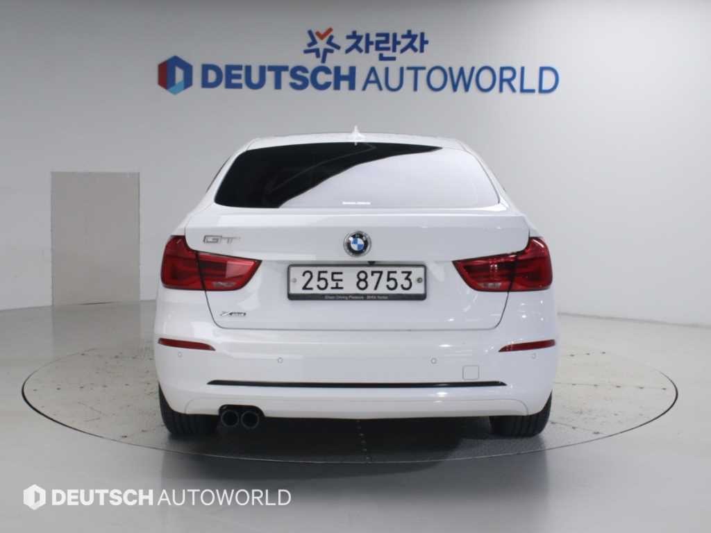 BMW 그란투리스모 3시리즈 GT (F34) GT 320D xDrive 스포트 이미지 3