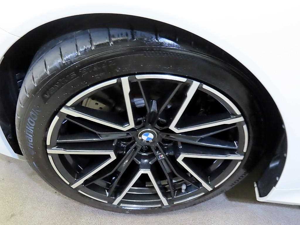 BMW 5시리즈 M5 (F90, F10) M5 세단 이미지 20