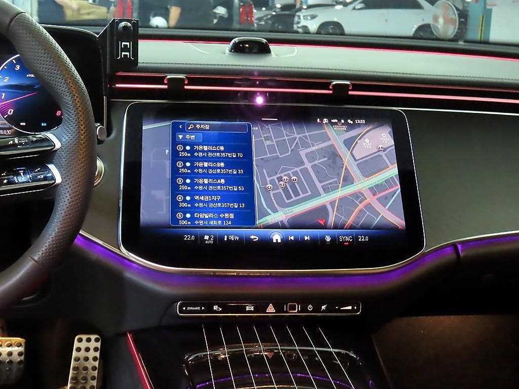 벤츠 E 클래스 E-클래스 W214 E200 AMG 라인 이미지 11