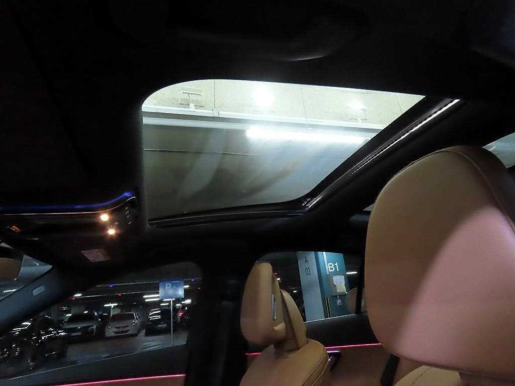벤츠 E 클래스 E-클래스 W214 E200 AMG 라인 이미지 16