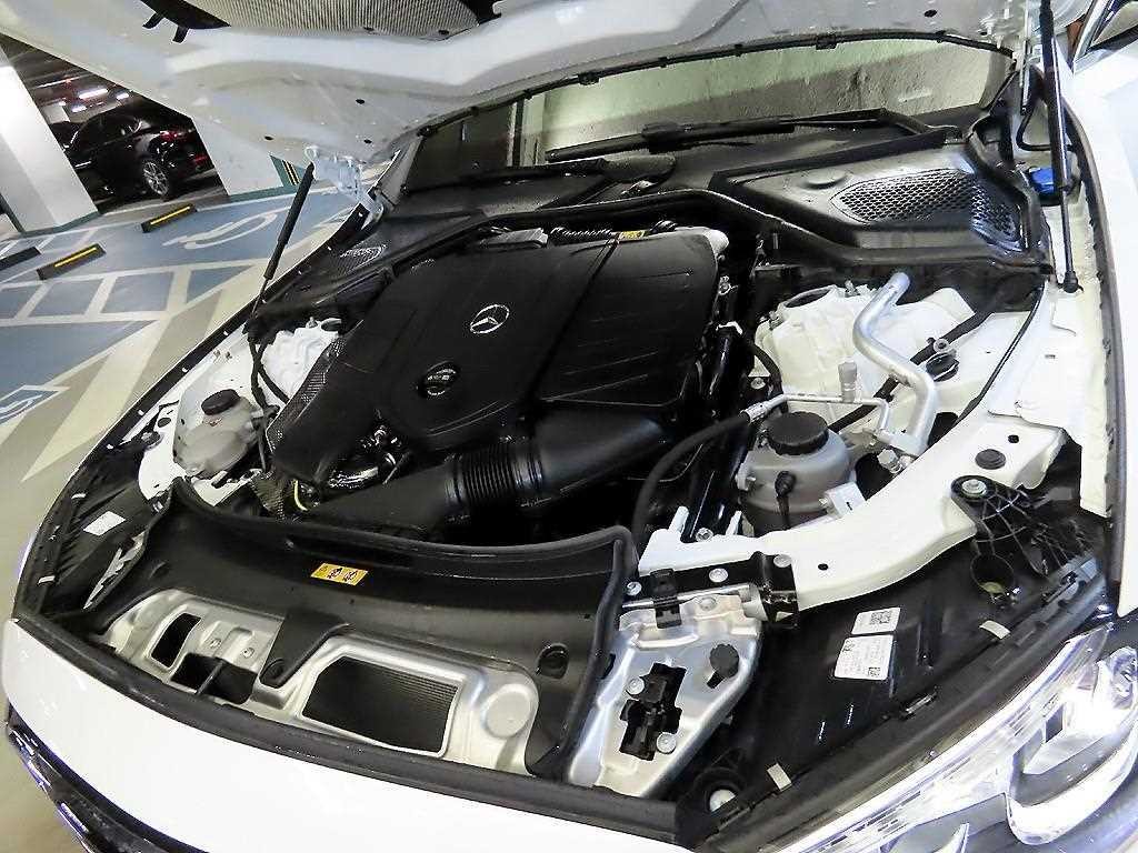 벤츠 E 클래스 E-클래스 W214 E200 AMG 라인 이미지 19