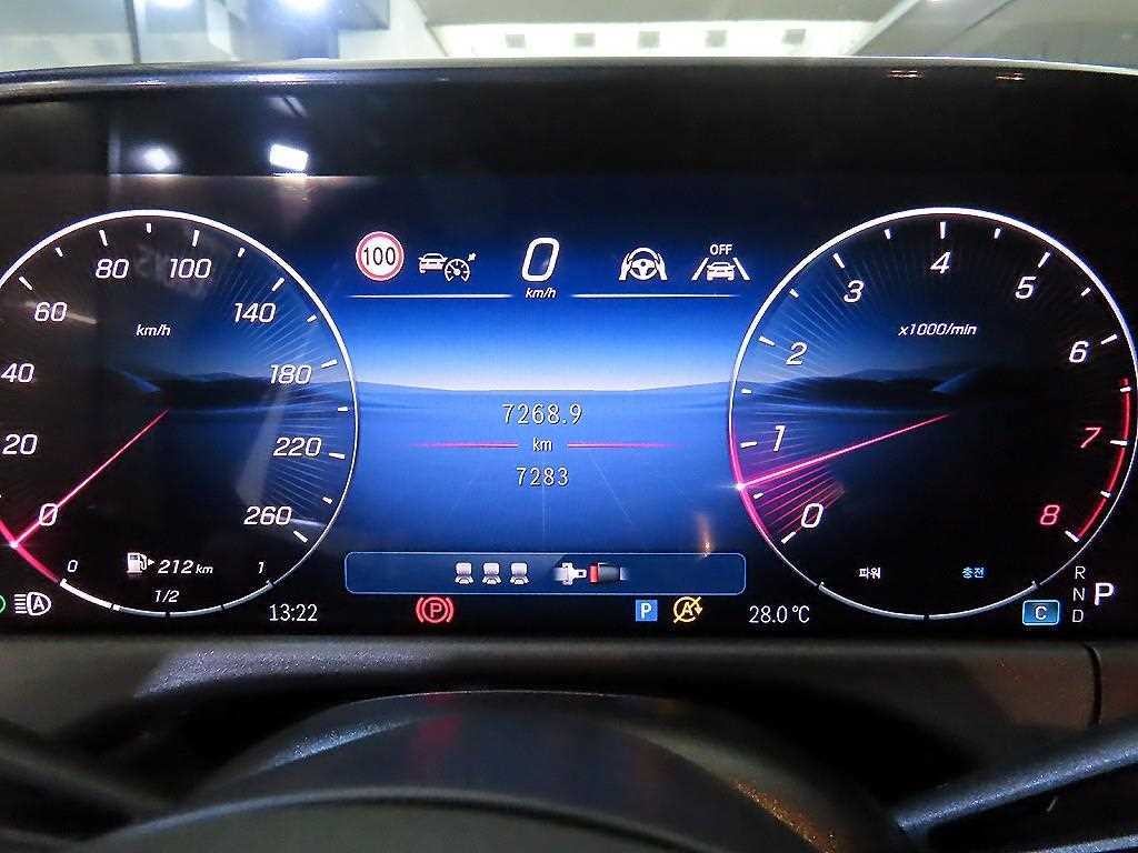 벤츠 E 클래스 E-클래스 W214 E200 AMG 라인 이미지 9