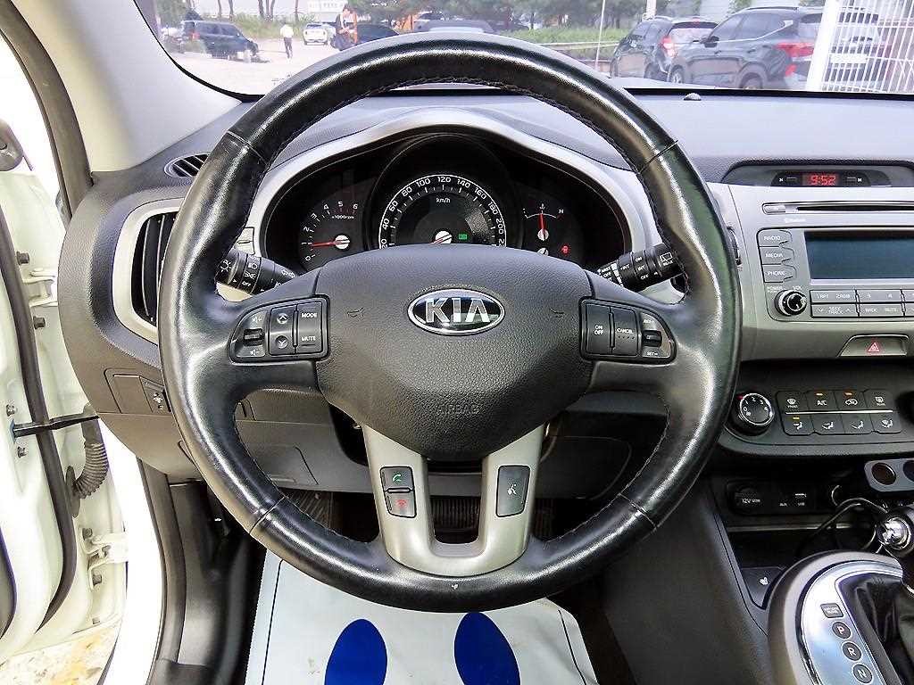 기아 스포티지 더 뉴 스포티지 R 디젤 2WD 트렌디 이미지 8