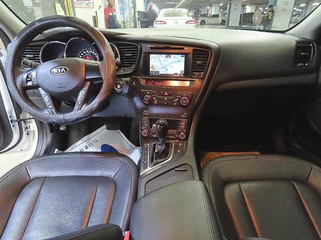 기아 K5 2.0 디럭스 이미지 10