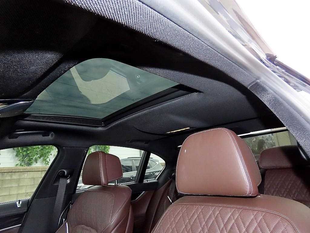 BMW 7시리즈 7시리즈 (G11) 730d xDrive M 스포츠 이미지 17