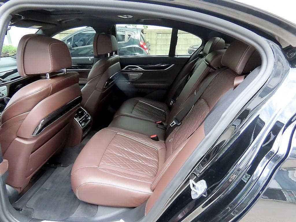 BMW 7시리즈 7시리즈 (G11) 730d xDrive M 스포츠 이미지 6