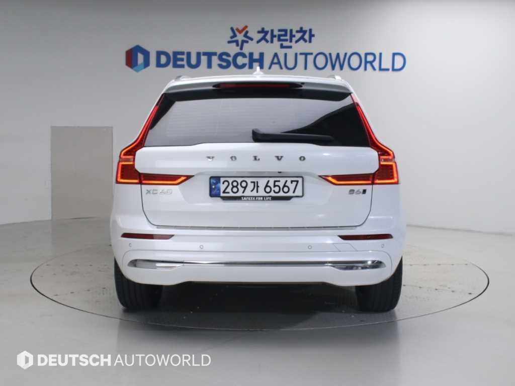 볼보 XC60 XC60(2세대) B6 AWD 얼티메이트 브라이트 이미지 4