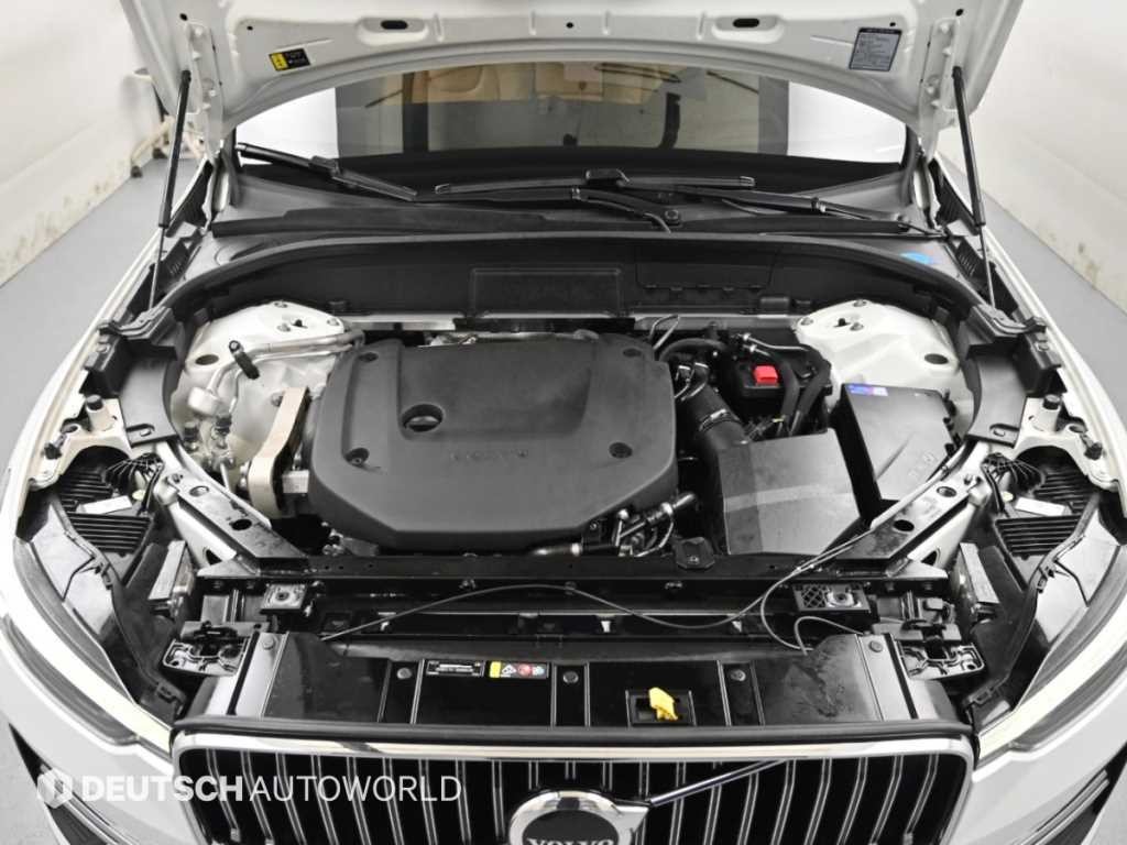 볼보 XC60 XC60(2세대) B6 AWD 얼티메이트 브라이트 이미지 6