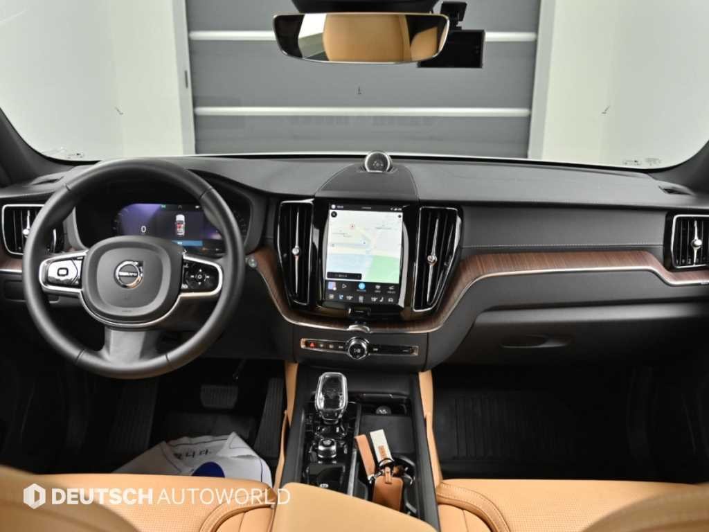 볼보 XC60 XC60(2세대) B6 AWD 얼티메이트 브라이트 이미지 7