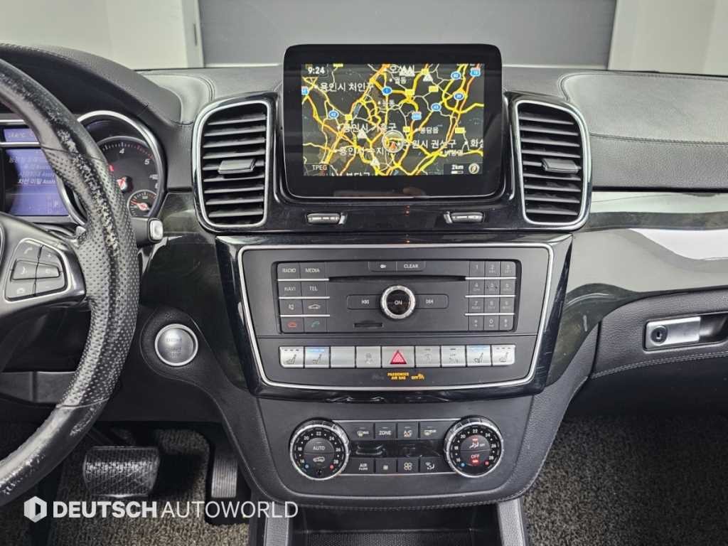 벤츠 GLS 클래스 GLS클래스 X166 GLS350 D 4MATIC 이미지 14