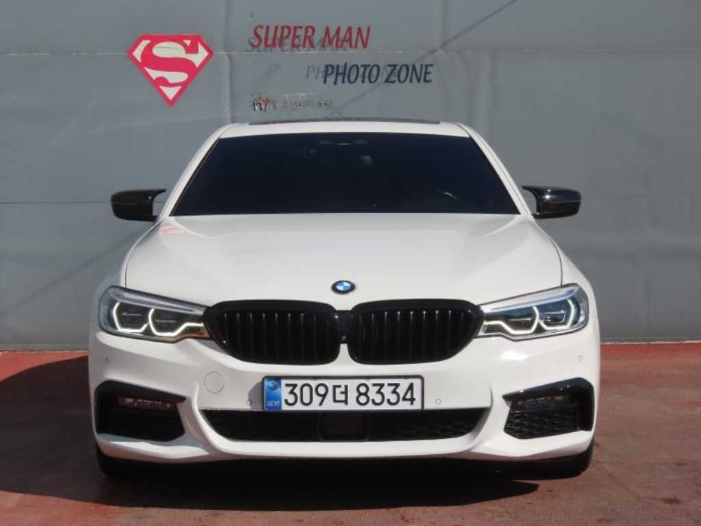 BMW 5시리즈 5시리즈 (G30) 530i M 스포츠 플러스 이미지 2