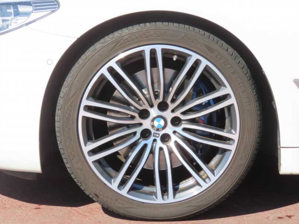 BMW 5시리즈 5시리즈 (G30) 530i M 스포츠 플러스 이미지 20
