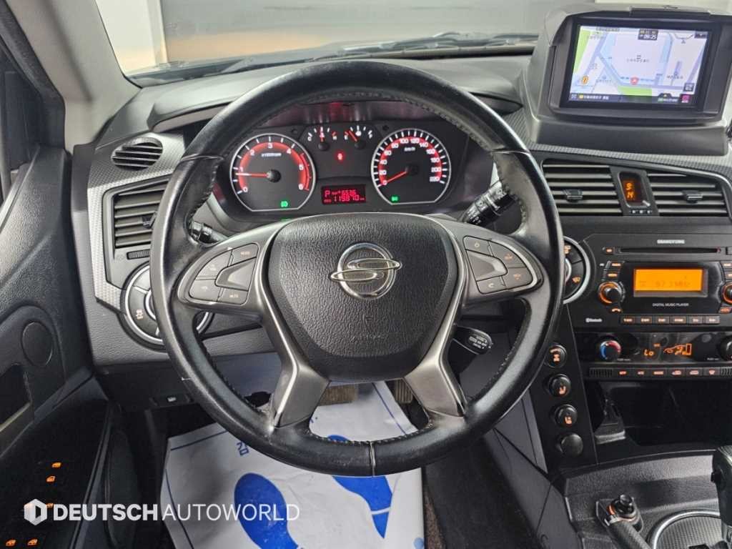 KG모빌리티(쌍용) 코란도 코란도스포츠 디젤 4WD CX7 패션 이미지 13