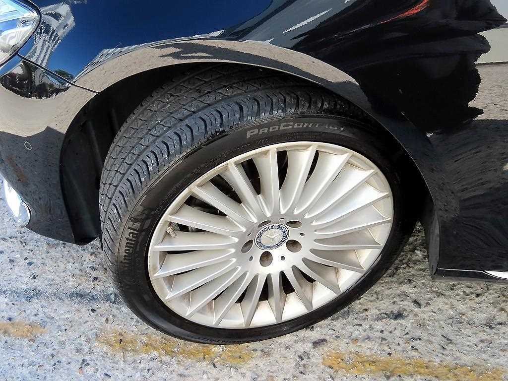 벤츠 E 클래스 E-클래스 W213 E220d 4MATIC 익스클루시브 이미지 20