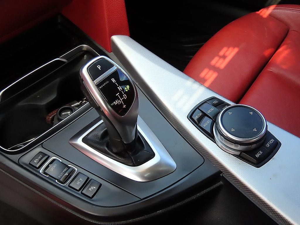 BMW 4시리즈 4시리즈 (F32) 435d xDRIVE 그란쿠페 M 스포츠 이미지 11