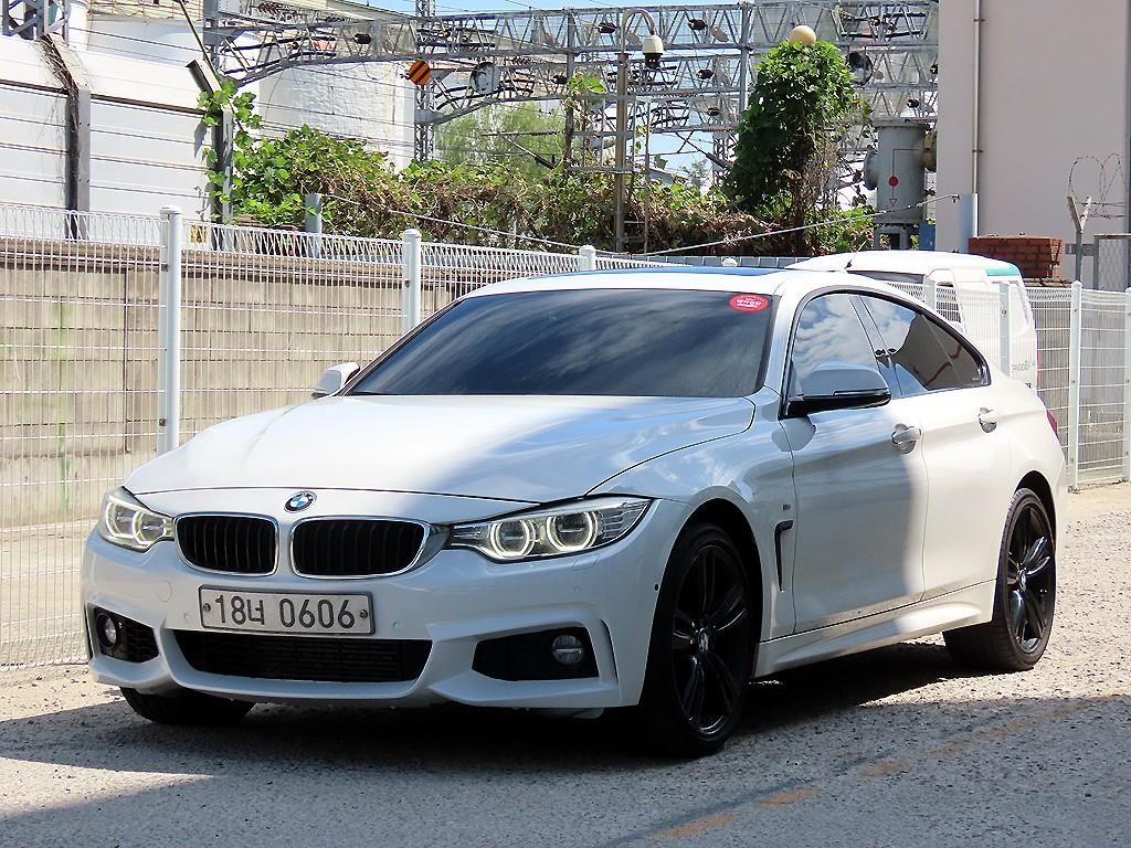 BMW 4시리즈 4시리즈 (F32) 435d xDRIVE 그란쿠페 M 스포츠 이미지 2