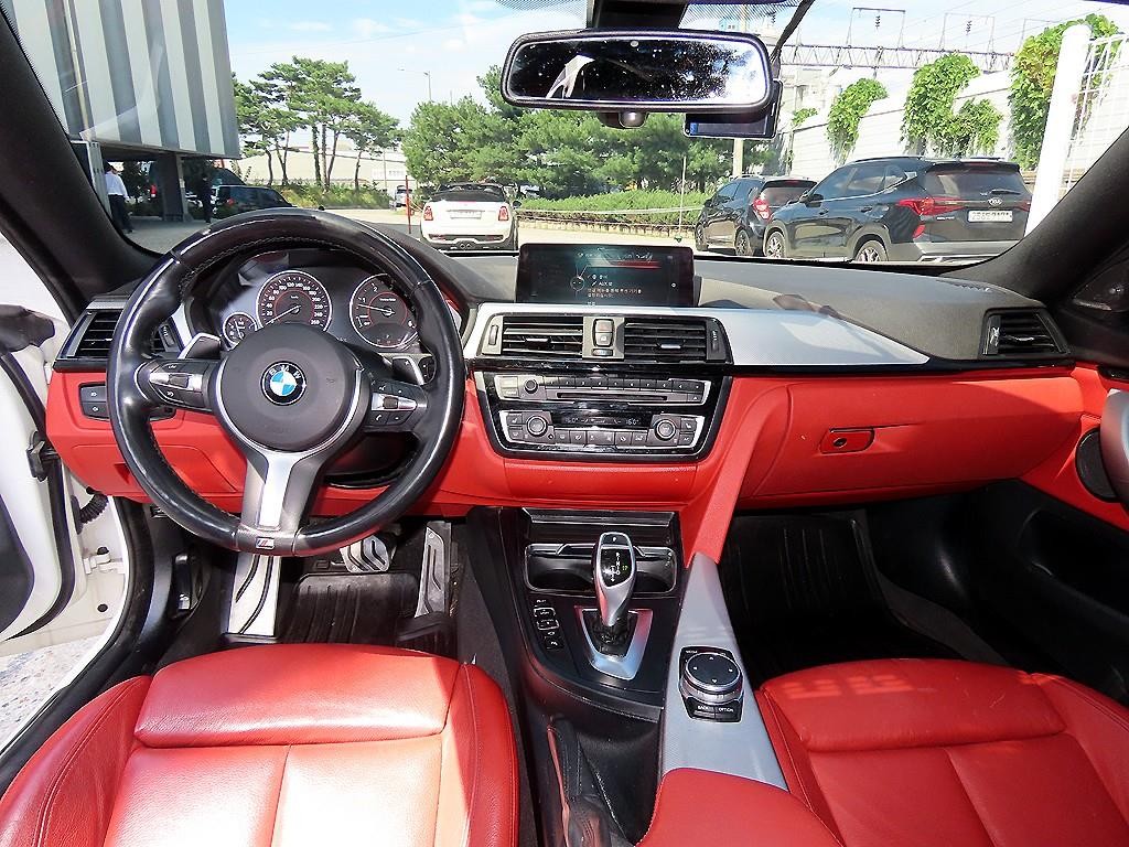BMW 4시리즈 4시리즈 (F32) 435d xDRIVE 그란쿠페 M 스포츠 이미지 7