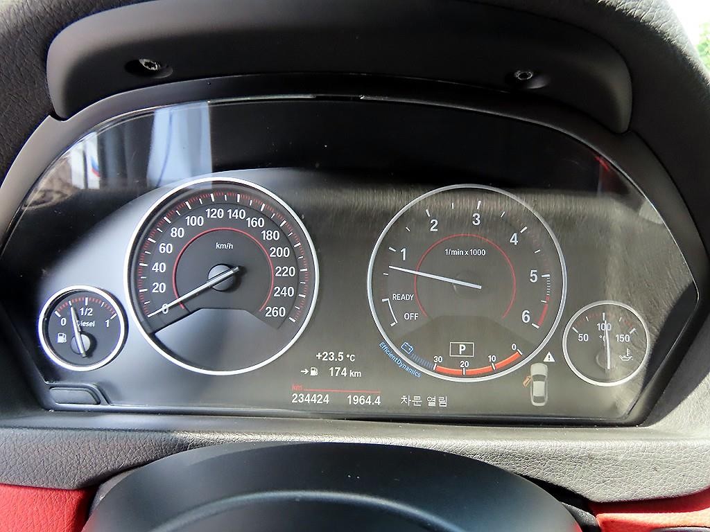 BMW 4시리즈 4시리즈 (F32) 435d xDRIVE 그란쿠페 M 스포츠 이미지 9