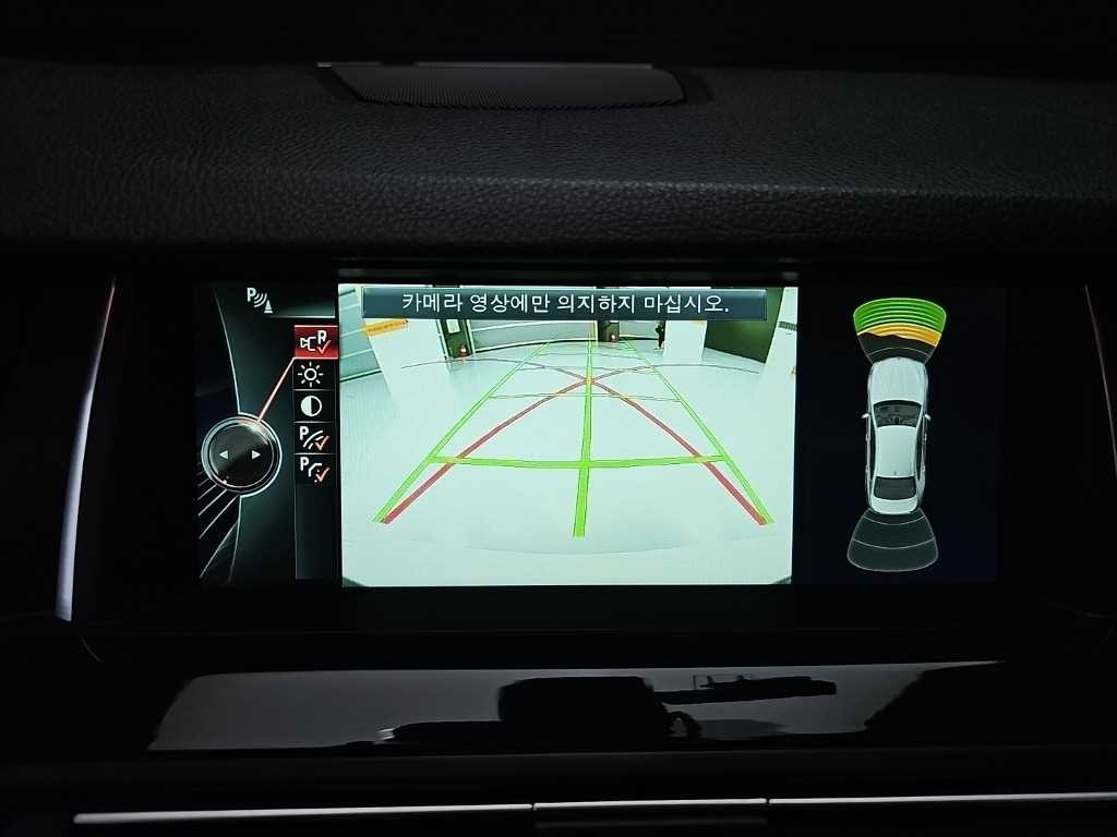 BMW 5시리즈 5시리즈 (F10) 520d M 에어로다이나믹 프로 이미지 16