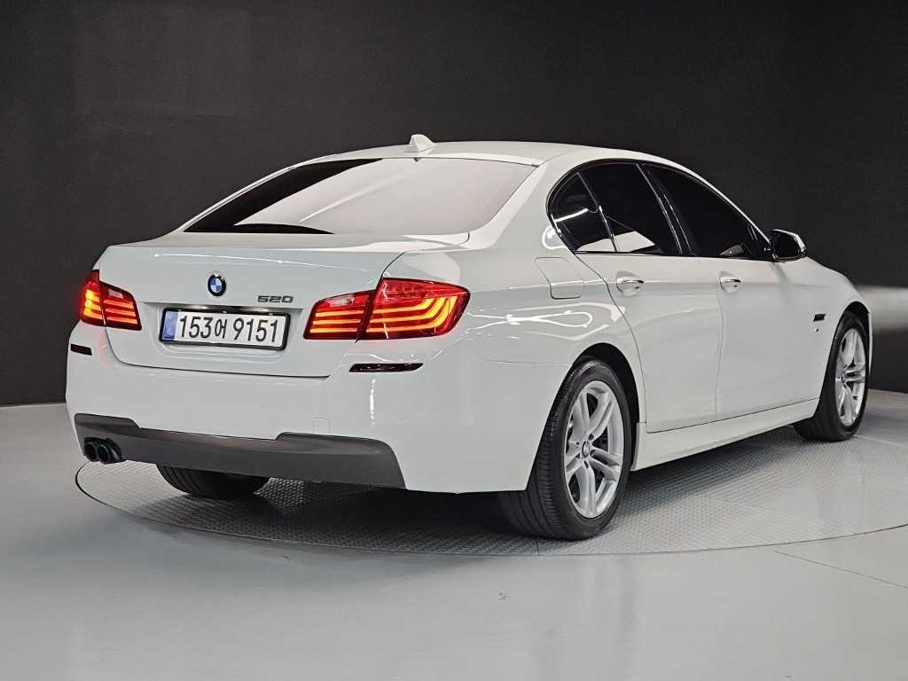 BMW 5시리즈 5시리즈 (F10) 520d M 에어로다이나믹 프로 이미지 4