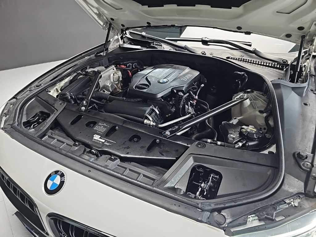 BMW 5시리즈 5시리즈 (F10) 520d M 에어로다이나믹 프로 이미지 5