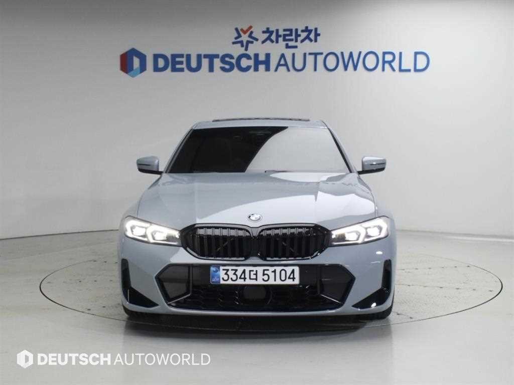 BMW 3시리즈 3시리즈 (G20) 320i M 스포츠 이미지 3