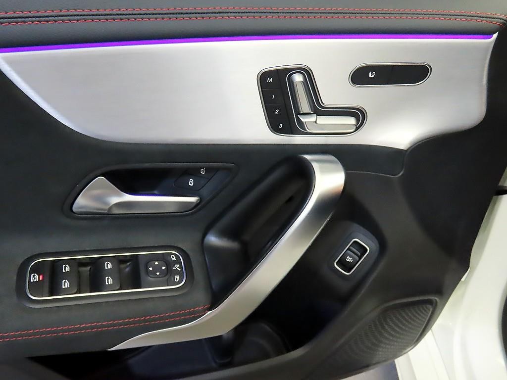 벤츠 CLA 클래스 CLA클래스 C118 CLA 250 4MATIC 이미지 16