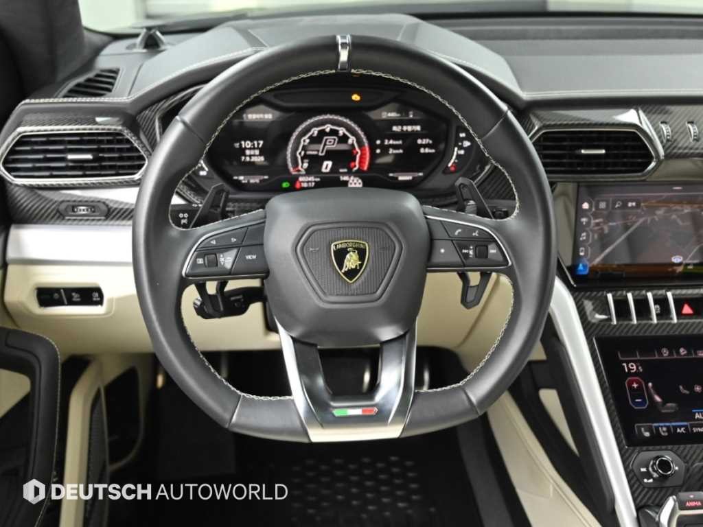 람보르기니 우루스 4.0 V8 이미지 13