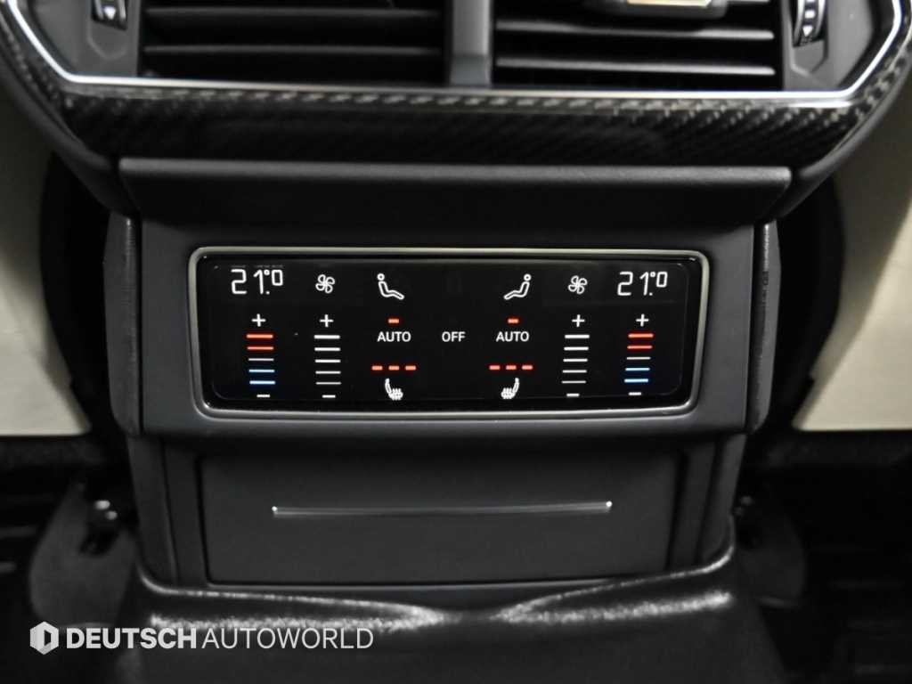 람보르기니 우루스 4.0 V8 이미지 16