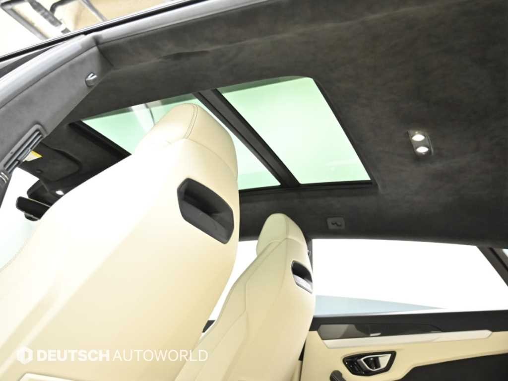 람보르기니 우루스 4.0 V8 이미지 18
