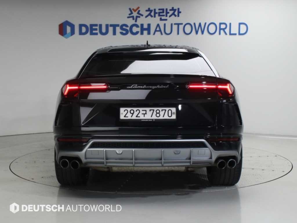 람보르기니 우루스 4.0 V8 이미지 4