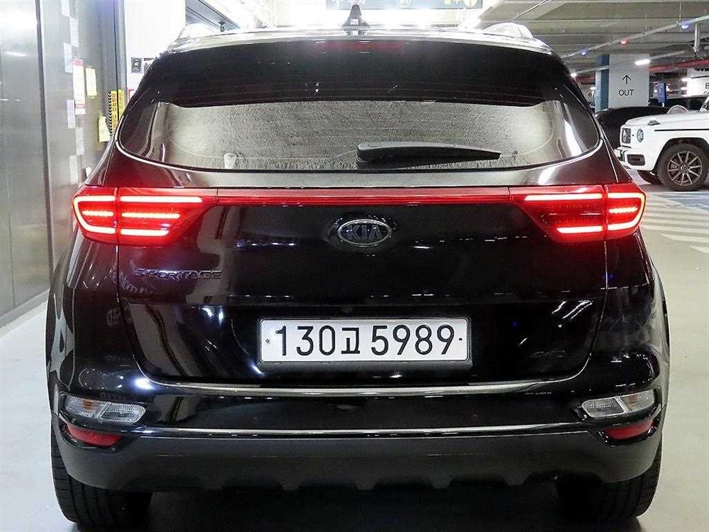 기아 스포티지 스포티지 더 볼드 2.0 디젤 4WD 시그니처 그래비티 이미지 5