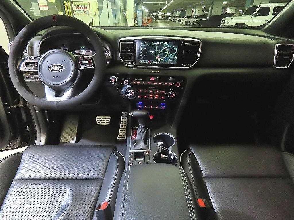 기아 스포티지 스포티지 더 볼드 2.0 디젤 4WD 시그니처 그래비티 이미지 6