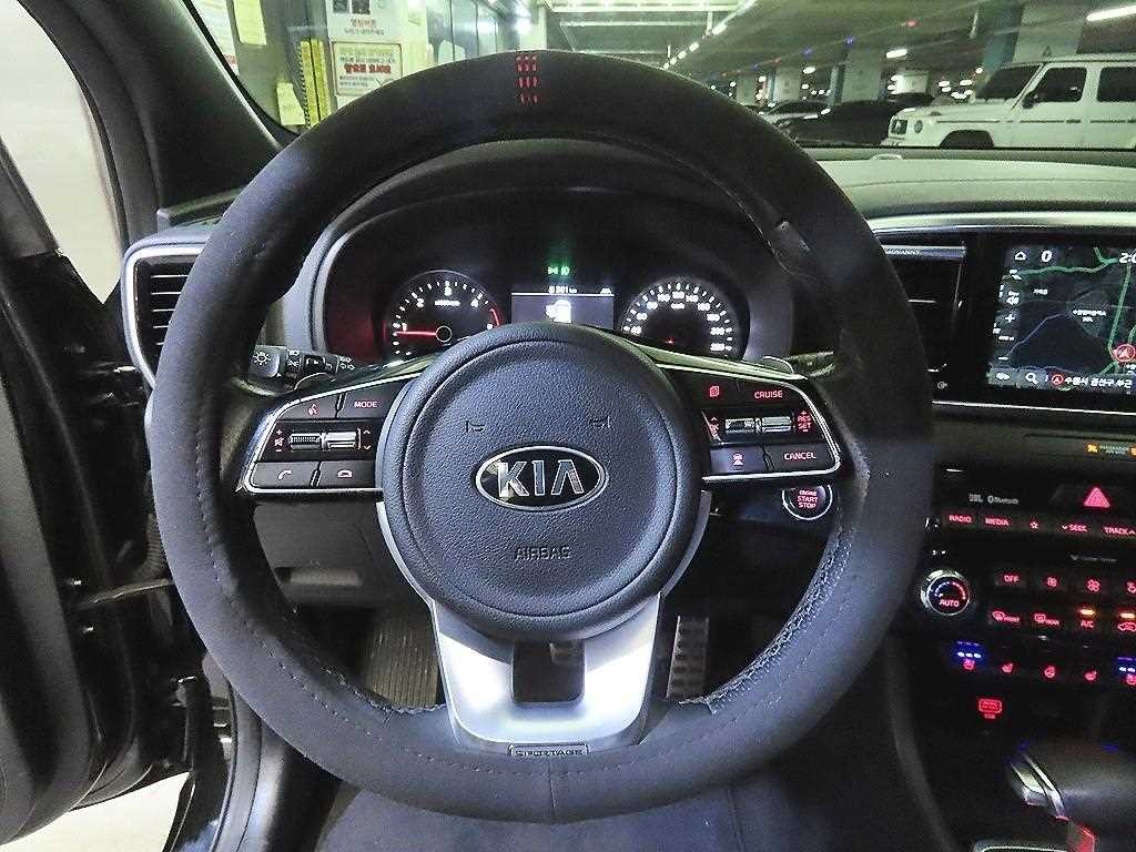 기아 스포티지 스포티지 더 볼드 2.0 디젤 4WD 시그니처 그래비티 이미지 8