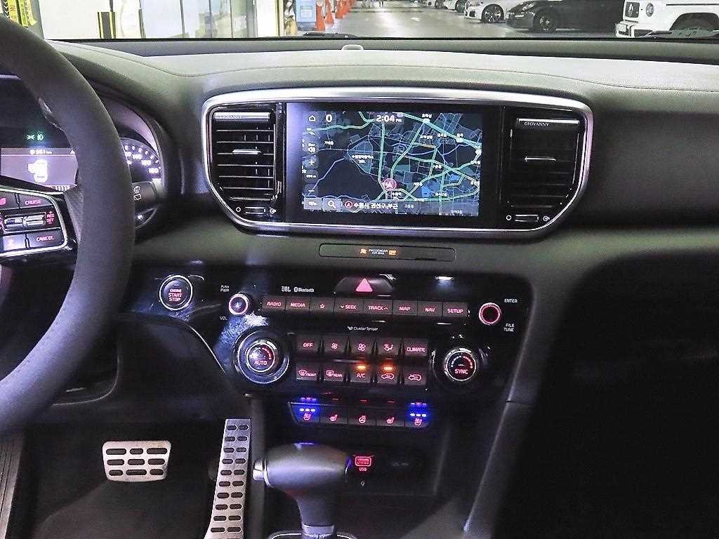 기아 스포티지 스포티지 더 볼드 2.0 디젤 4WD 시그니처 그래비티 이미지 9
