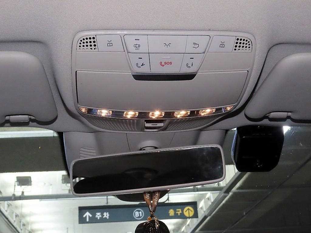 벤츠 E 클래스 E-클래스 W213 E220d 익스클루시브 이미지 15