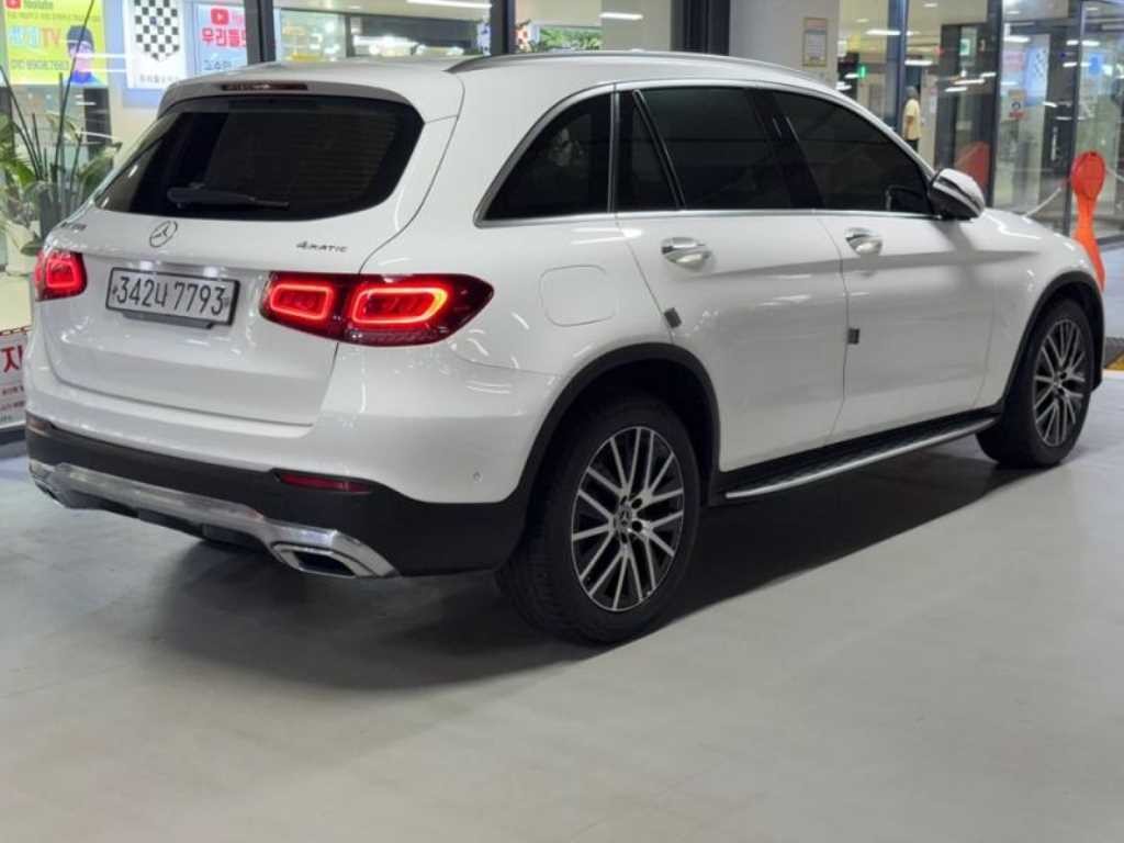 벤츠 GLC 클래스 GLC클래스 X253 GLC 300 4MATIC 이미지 4