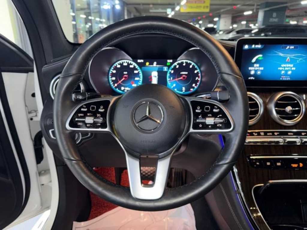 벤츠 GLC 클래스 GLC클래스 X253 GLC 300 4MATIC 이미지 8