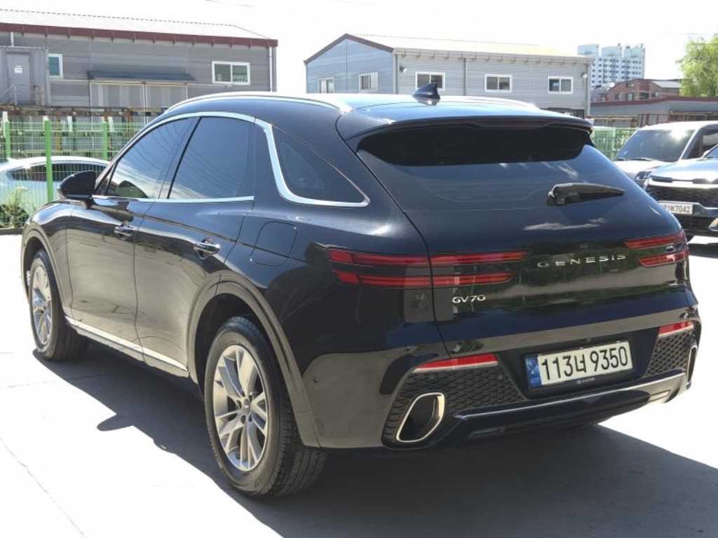 제네시스 GV70 2.5T 가솔린 2WD 기본형 이미지 3
